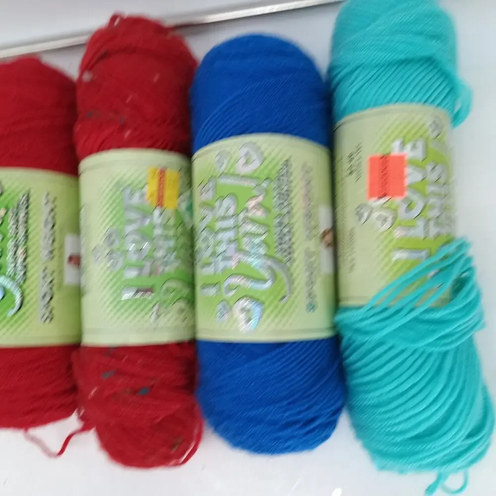 I Love This Yarn! have tons